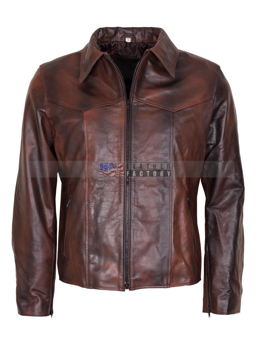 All Listings Coats are usually longer than jackets. While jackets extend to the waist for the most part, winter coats tend to go down to the thighs. Although coats are typically worn for warmth, jackets are commonly used for both warmth and fashion, due largely to the fact that jackets are somewhat thinner than coats and come in a wide range of styles.