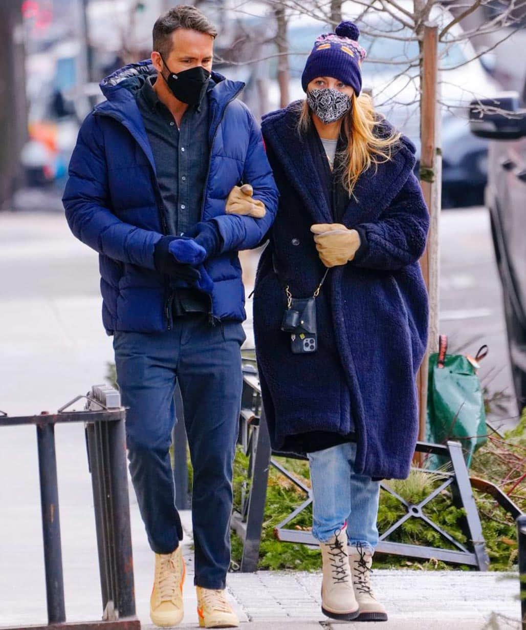 Ryan-Reynolds-and-Blake-Lively-Outfit-Couple-Jacket
