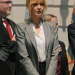 Yellowstone Season 5 Beth Dutton Grey Blazer