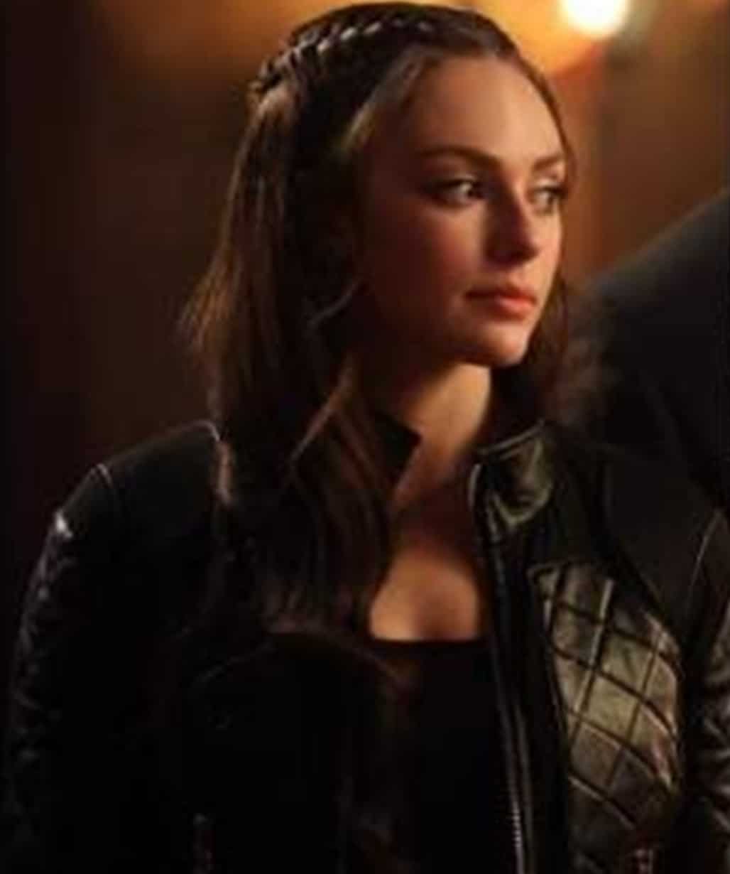 hope-mikaelson-legacies-season-4-quilted-leather-jacket