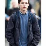 Peter-Parker-spiderman-homecoming-grey-jacket