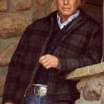 Yellowstone Season 2 John Dutton Plaid Wool Jacket