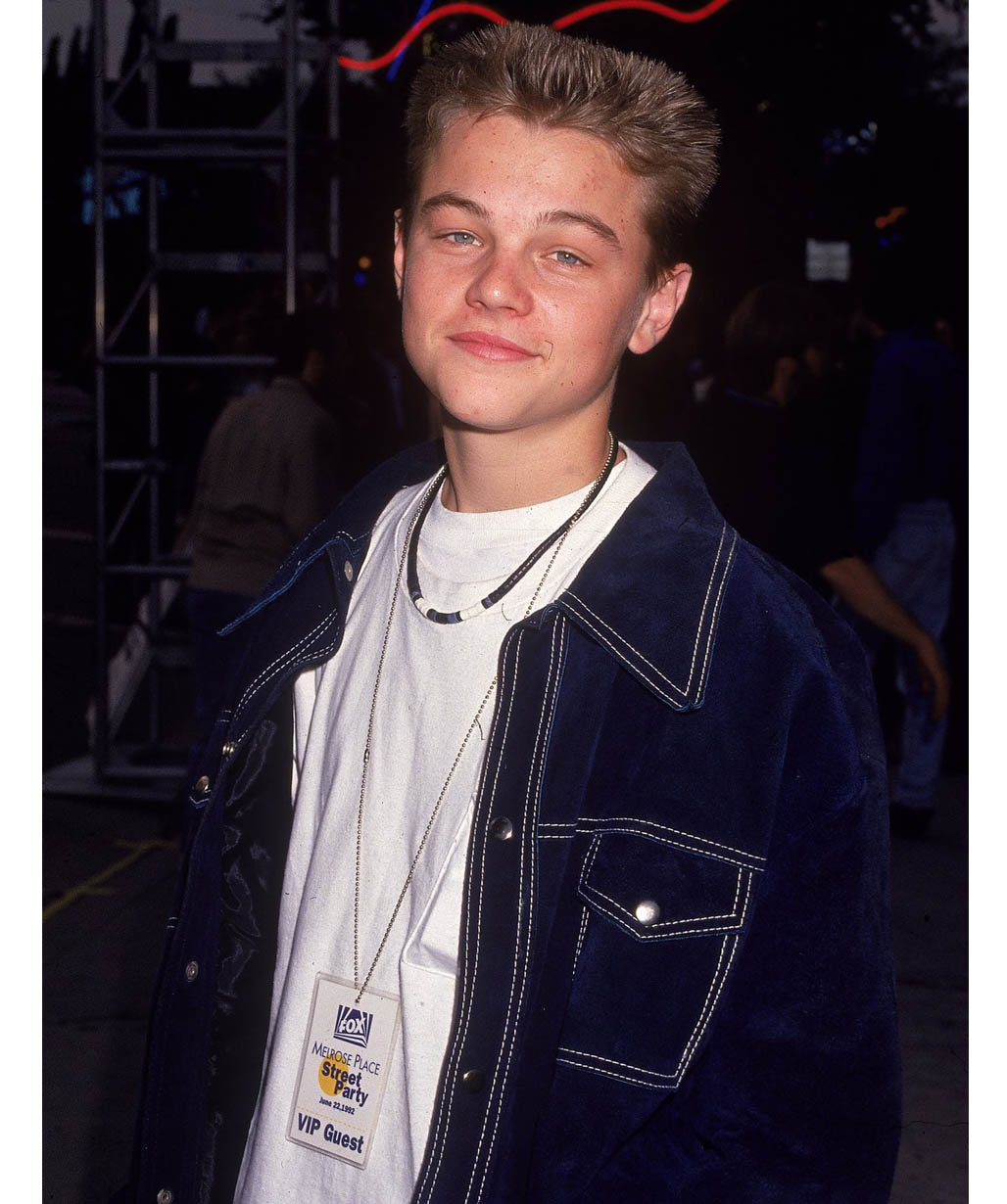 young-leonardo-dicaprio-black-suede-leather-jacket-outfit