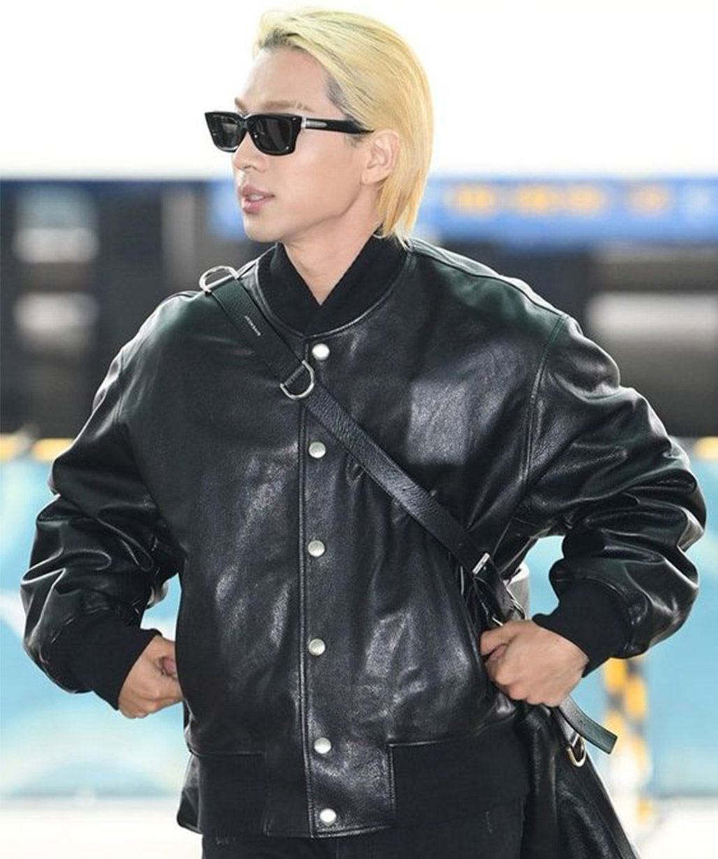 v-taehyung-black-bomber-leather-jacket-outfit
