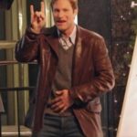 AARON-ECKHART-LOVE-HAPPENS-BROWN-LEATHER-TRENCH-COAT