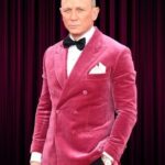 Daniel Craig Pink blazer