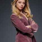 Gotham Knights Anna Lore Velvet Blazer