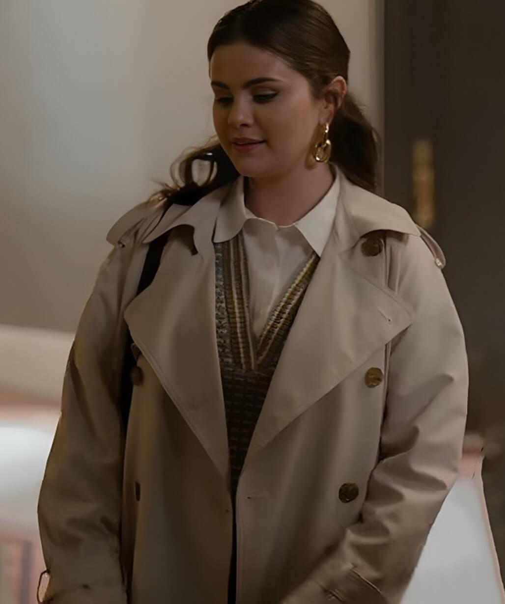 selena-gomez-only-murders-in-the-building-mabel-mora-off-white-coat