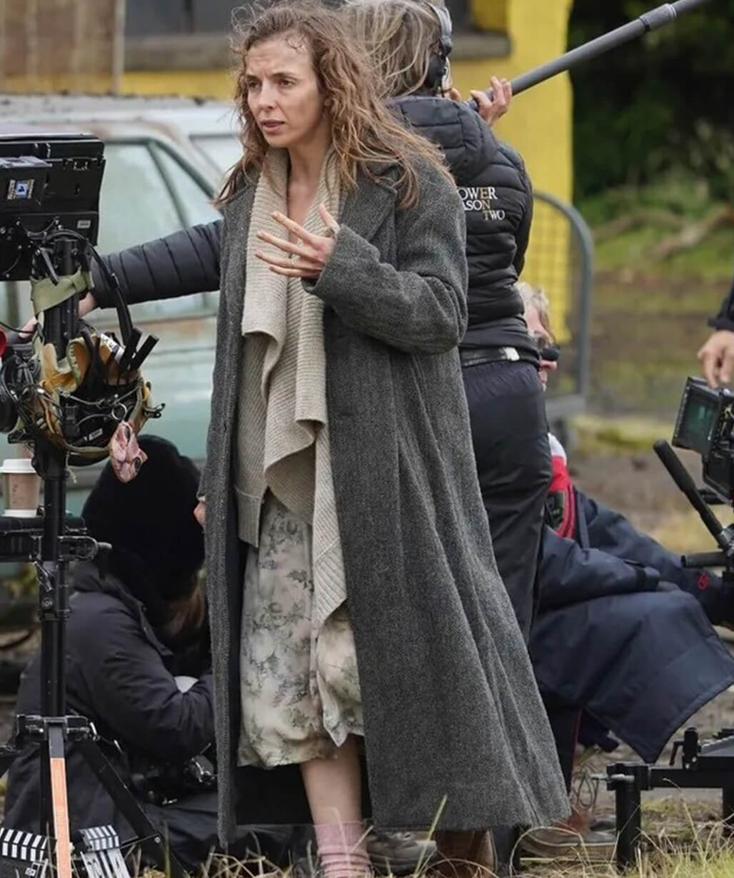 28 Years Later 2025 Jodie Comer Grey Wool Coat