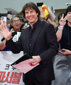 Tom Cruise Black Blazer