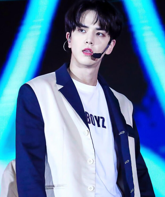 Younghoon Blazer