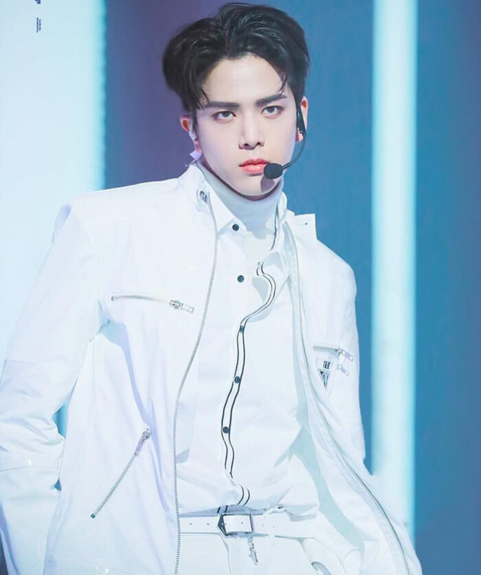 Younghoon White Jacket