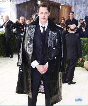 Bill Skarsgård Black Coat