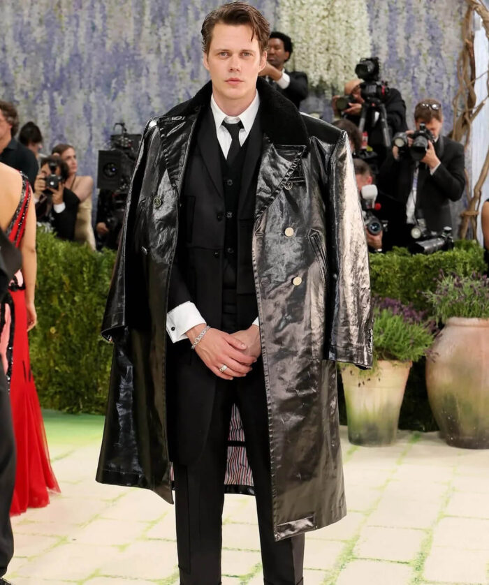 Bill Skarsgård Black Coat