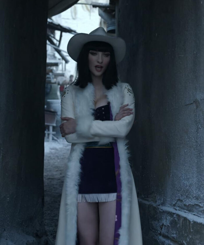Nico Robin White Coat