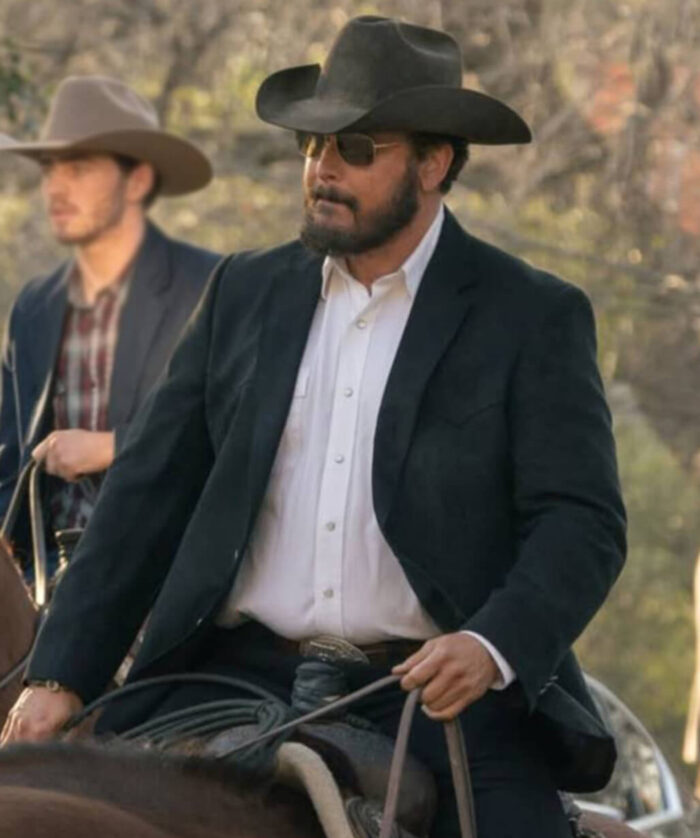 dutton-ranch-s01-rip-wheeler-blazer Rip Wheeler Blazer