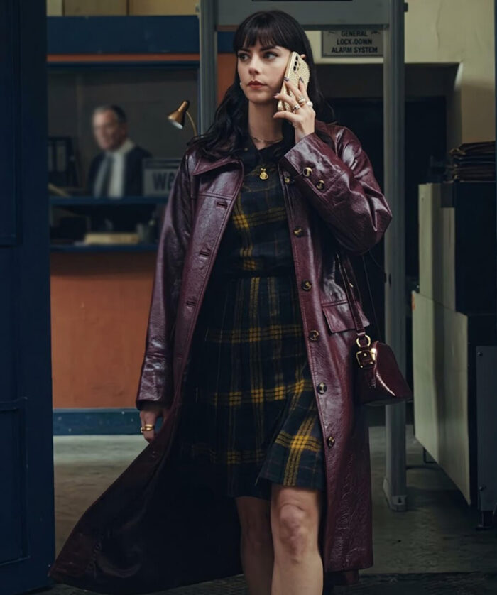 the-gentlemen-susie-glass-trench-coat-wear Susie Glass Trench Coat